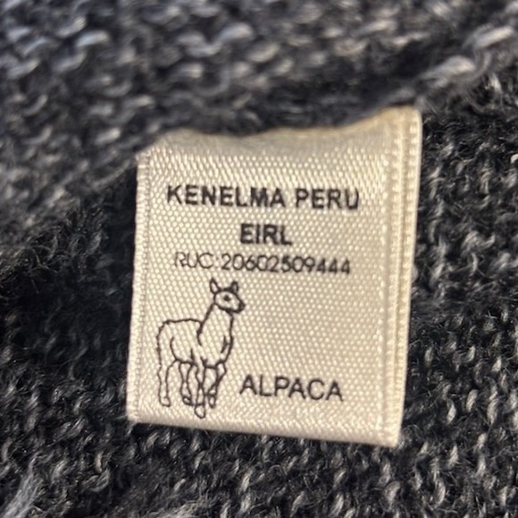 Kenelma Peru 100% Alpaca Wool Tribal Fringe Hoodie‎ Sweater Women's Size Small - Picture 5 of 5